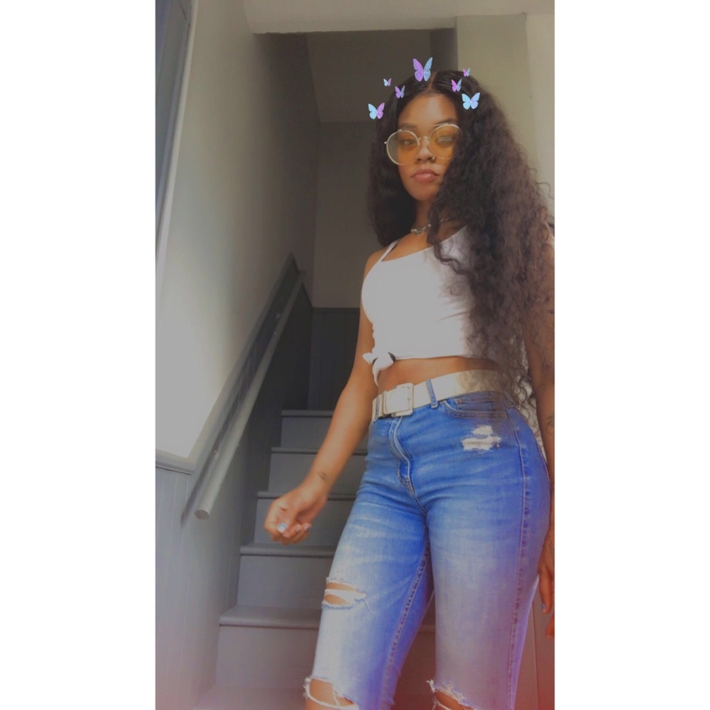 Tal Brownin || Rih's twin - Picture 15 of 17